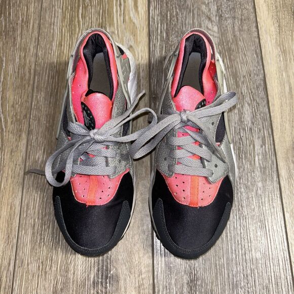 Nike Huarache Run Youth US Size 5Y Hot Punch Pink Wolf Gray 654280-600 Shoes - Picture 4 of 11